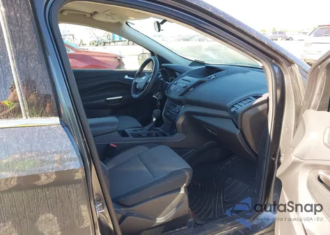 2017 Ford Escape Se z USA, uszkodzony, nr VIN 1FMCU0GD5HUC62994